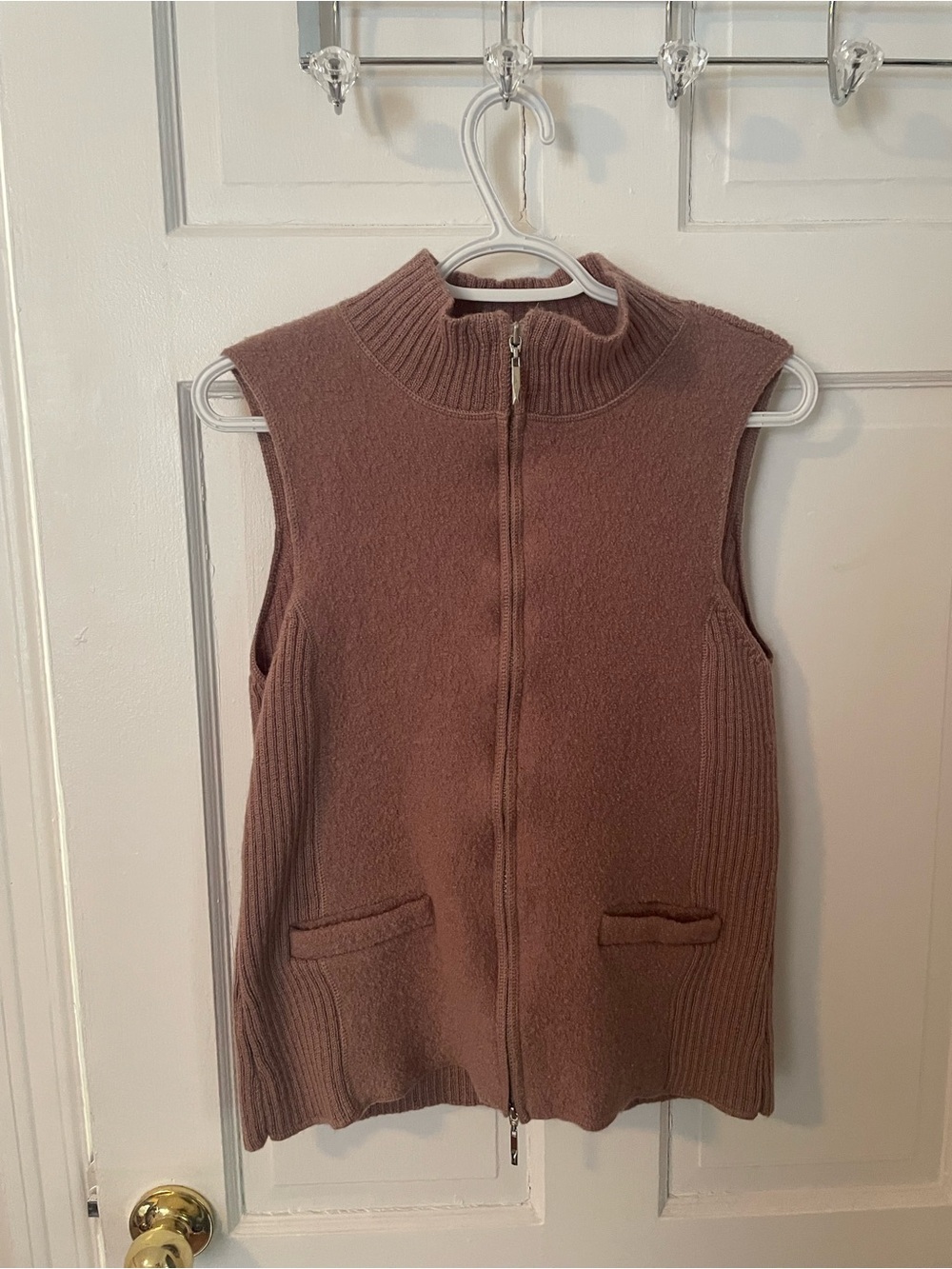 Essentials Sleeveless Zip-Up Knit Vest in Mauve